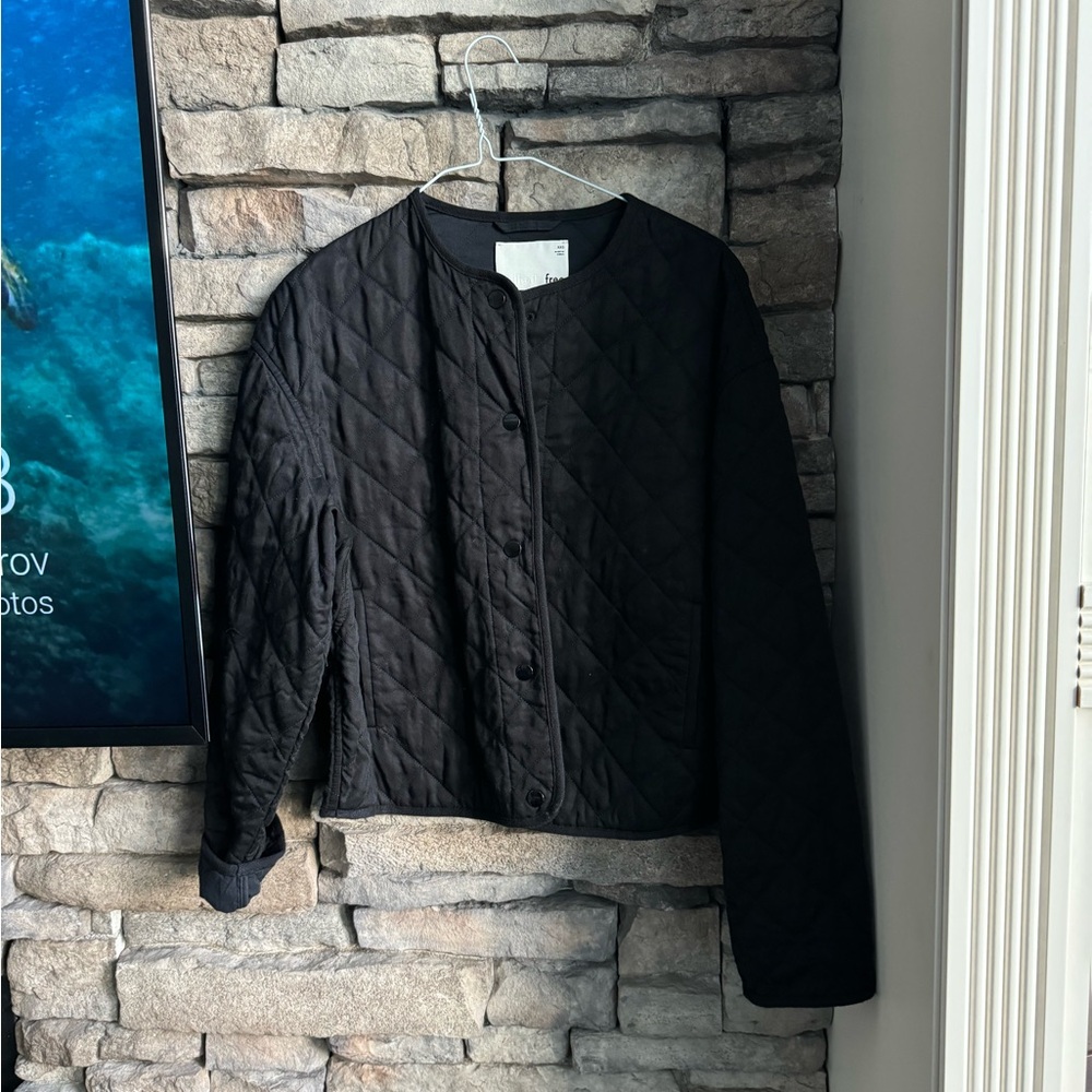 Aritzia Wilfred black Tiffany quilted jacket - Picture 1 of 5